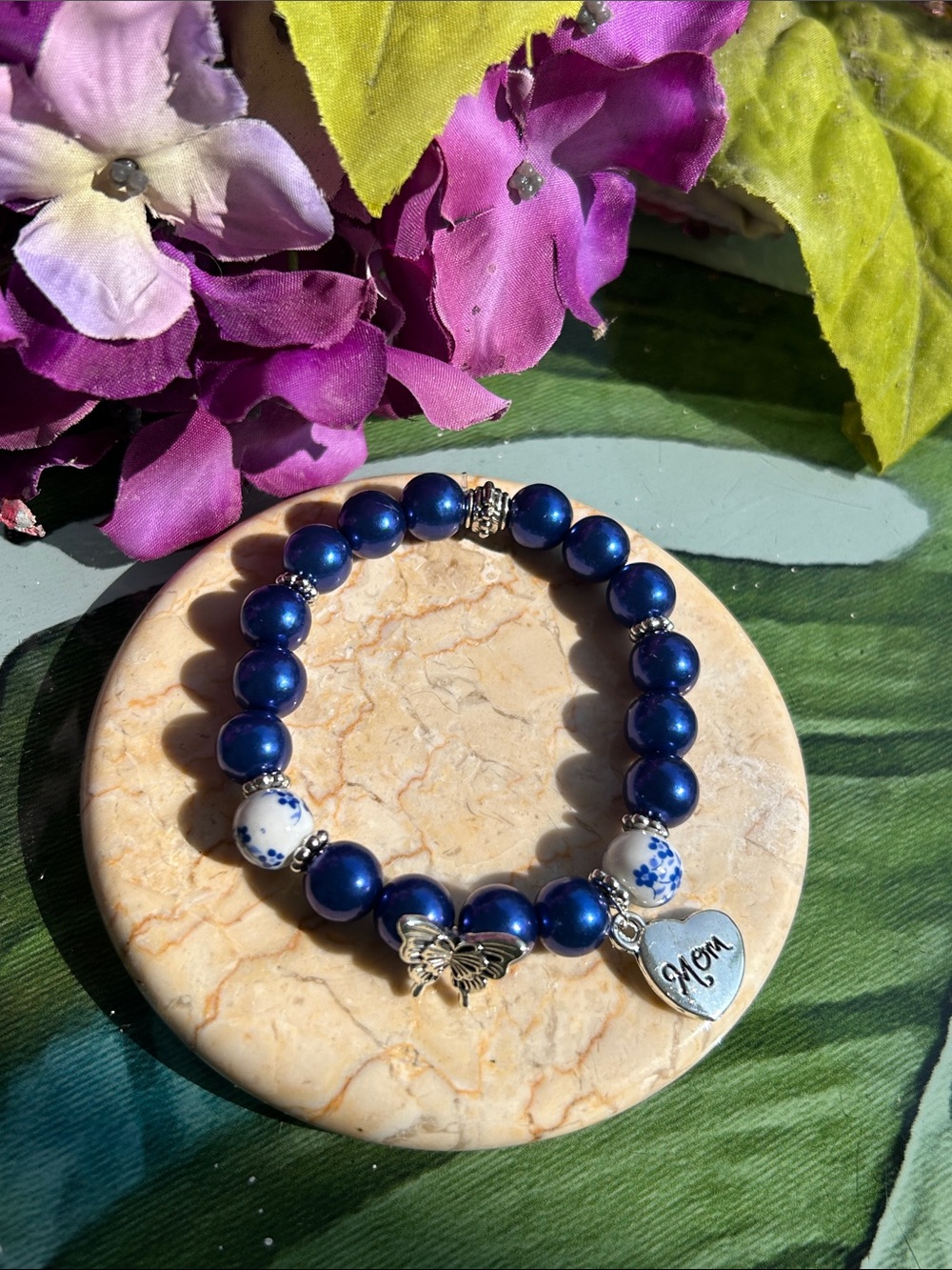 Navy Pearl Beaded 'Mom' Heart Charm Bracelet with Butterfly Accent